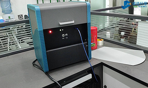 斯派克便攜式合金分析儀帶測(cè)試倉(cāng)